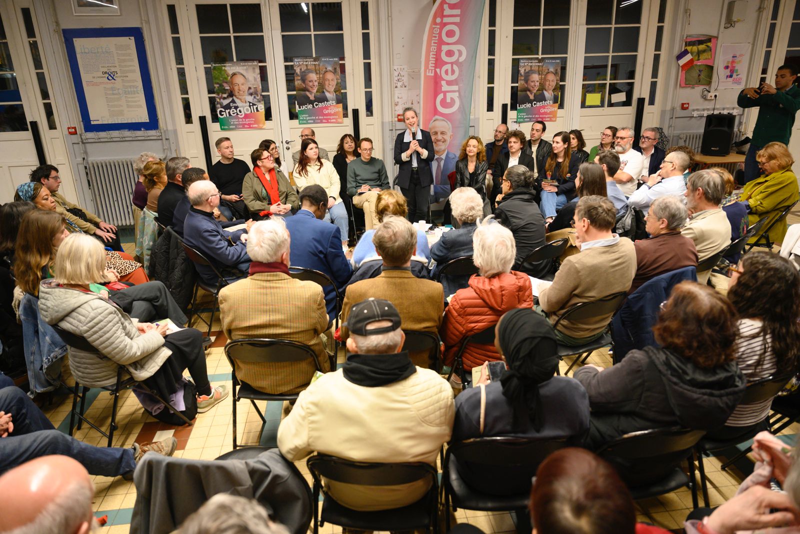 Réunion consacrée à l’École avec les habitant·es du 12e